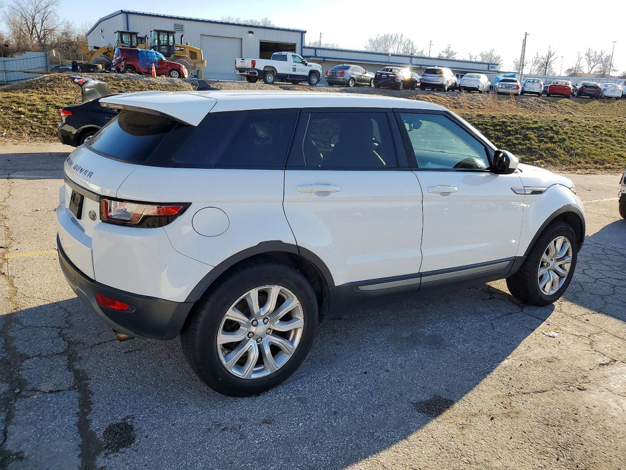 2016 LAND ROVER RANGE ROVER EVOQUE SE photo 3