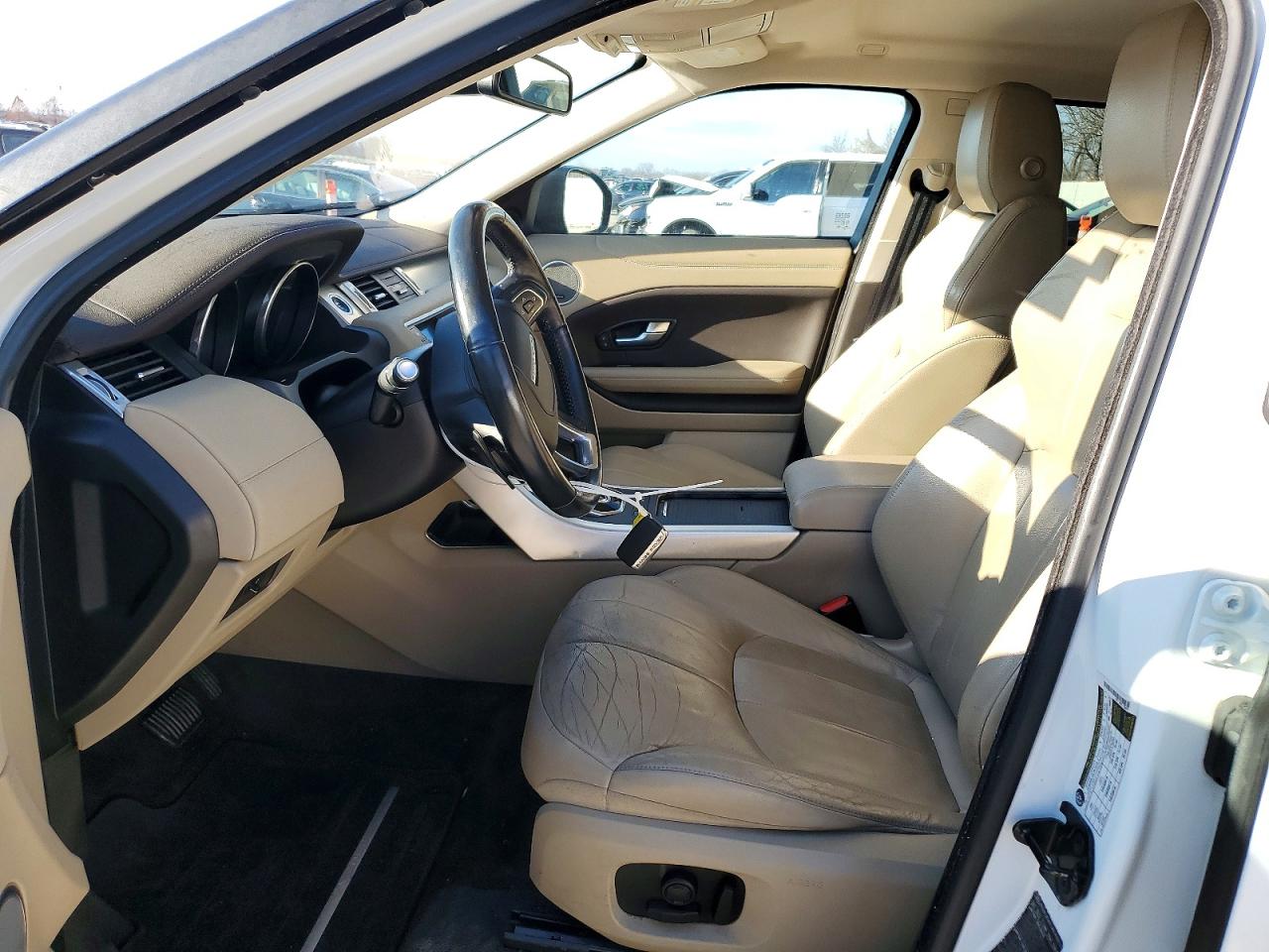 2016 LAND ROVER RANGE ROVER EVOQUE SE photo 7