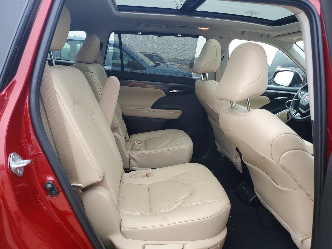 2023 TOYOTA HIGHLANDER L photo 10