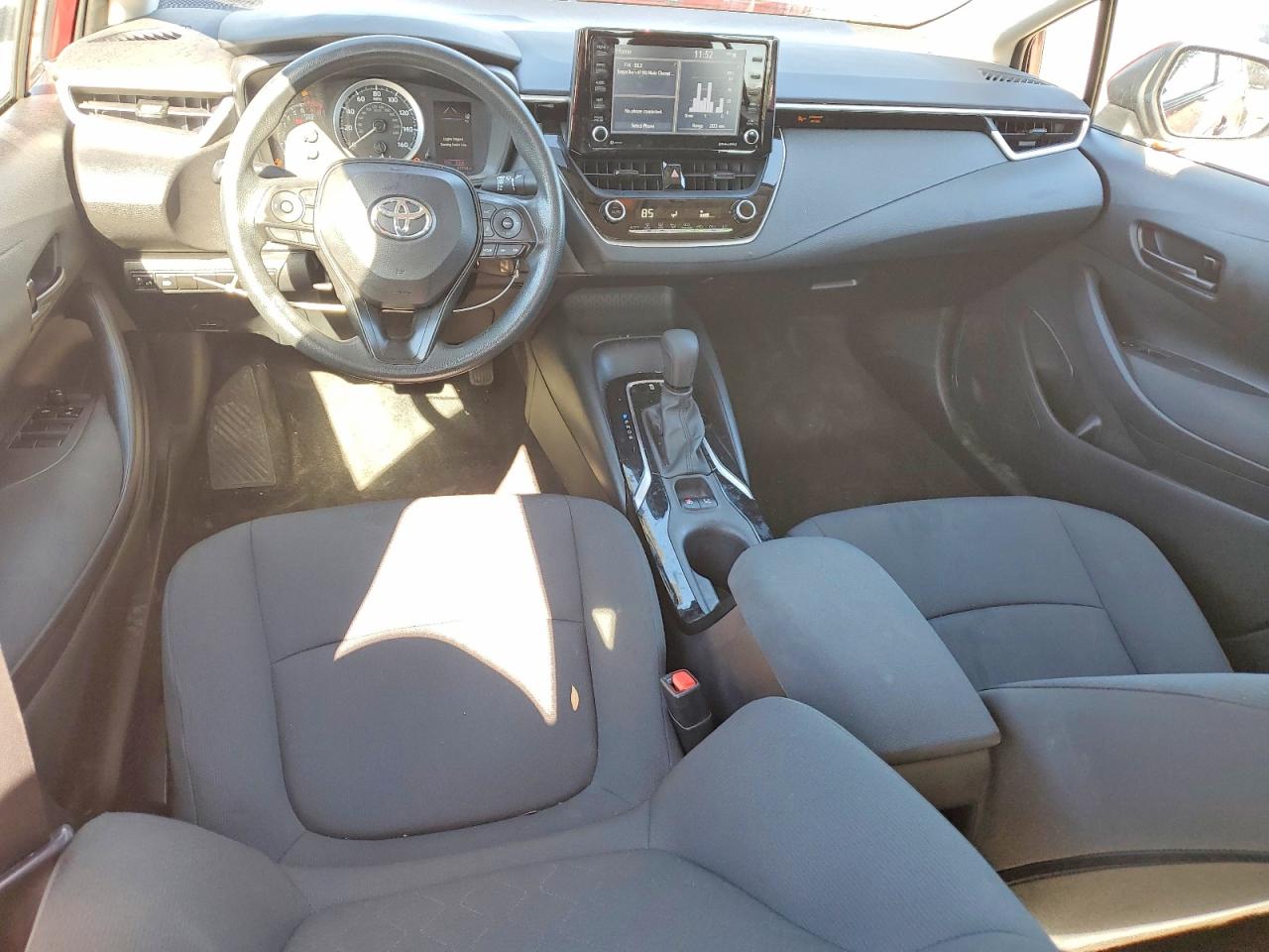 2022 TOYOTA COROLLA LE photo 15