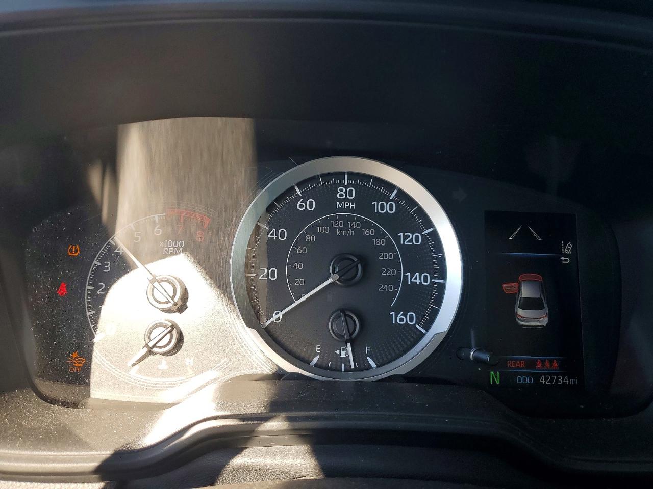 2022 TOYOTA COROLLA LE photo 17