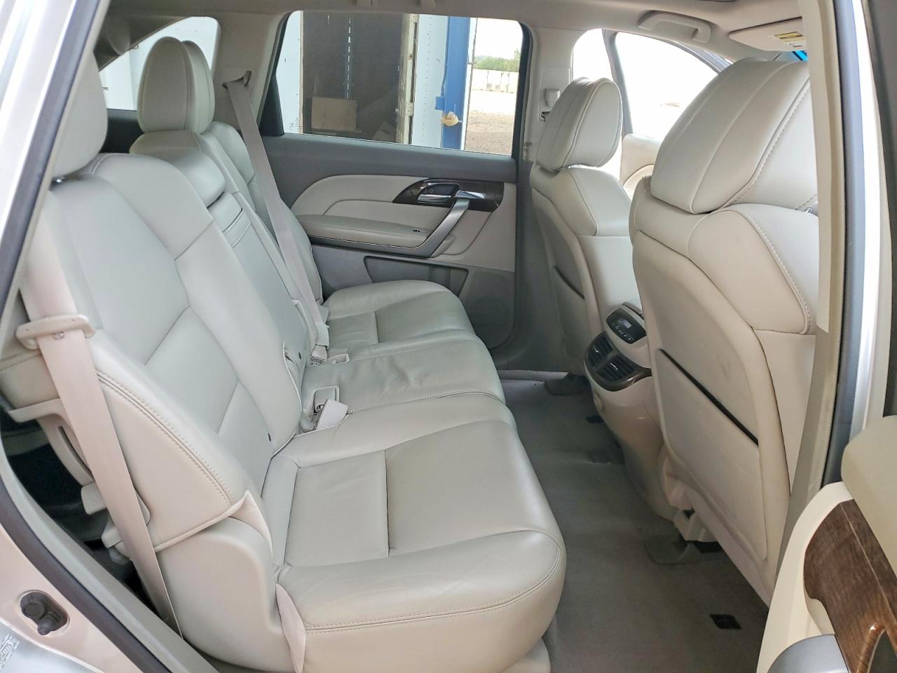 2010 ACURA MDX TECHNOLOGY photo 11