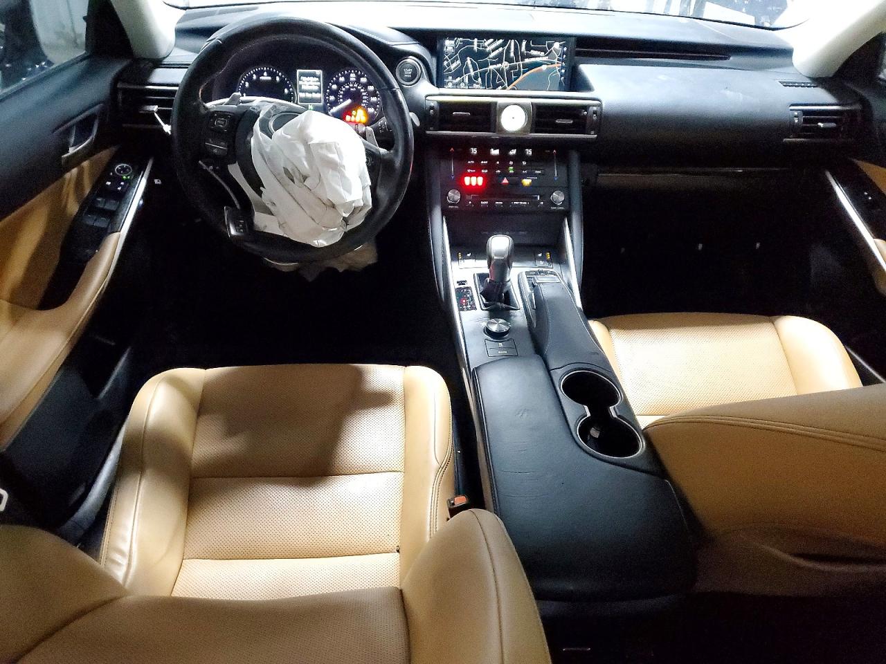 2017 LEXUS IS 300 photo 8