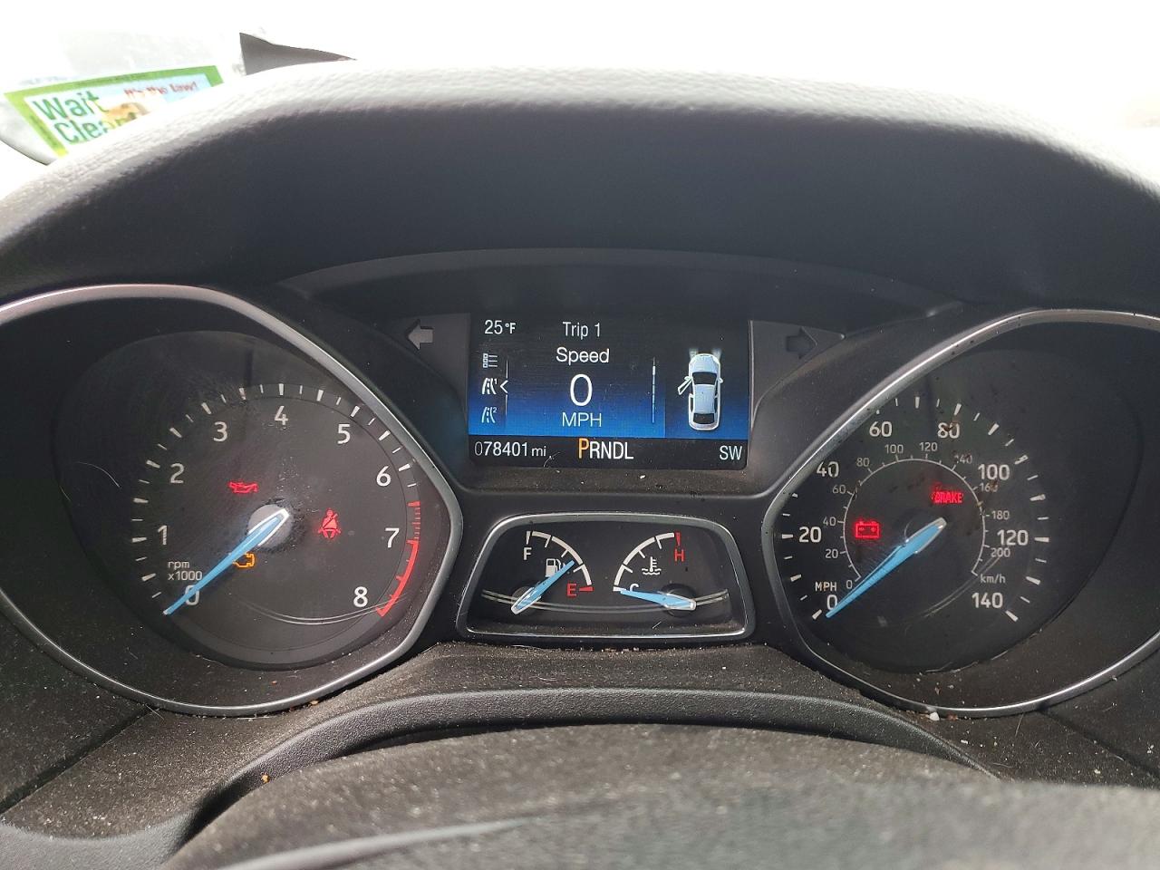2018 FORD FOCUS SE photo 17
