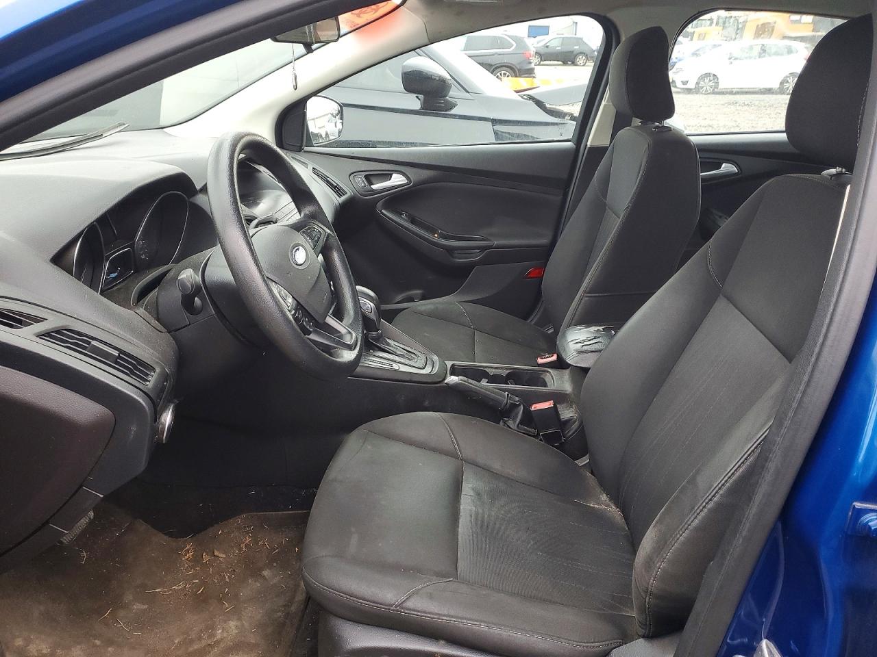 2018 FORD FOCUS SE photo 13