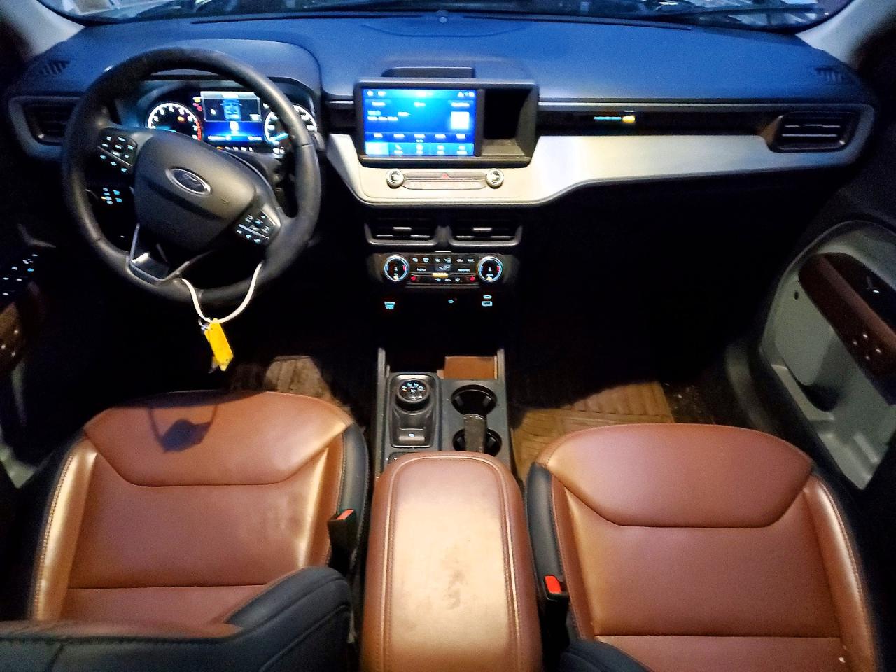 2024 FORD MAVERICK LARIAT photo 15