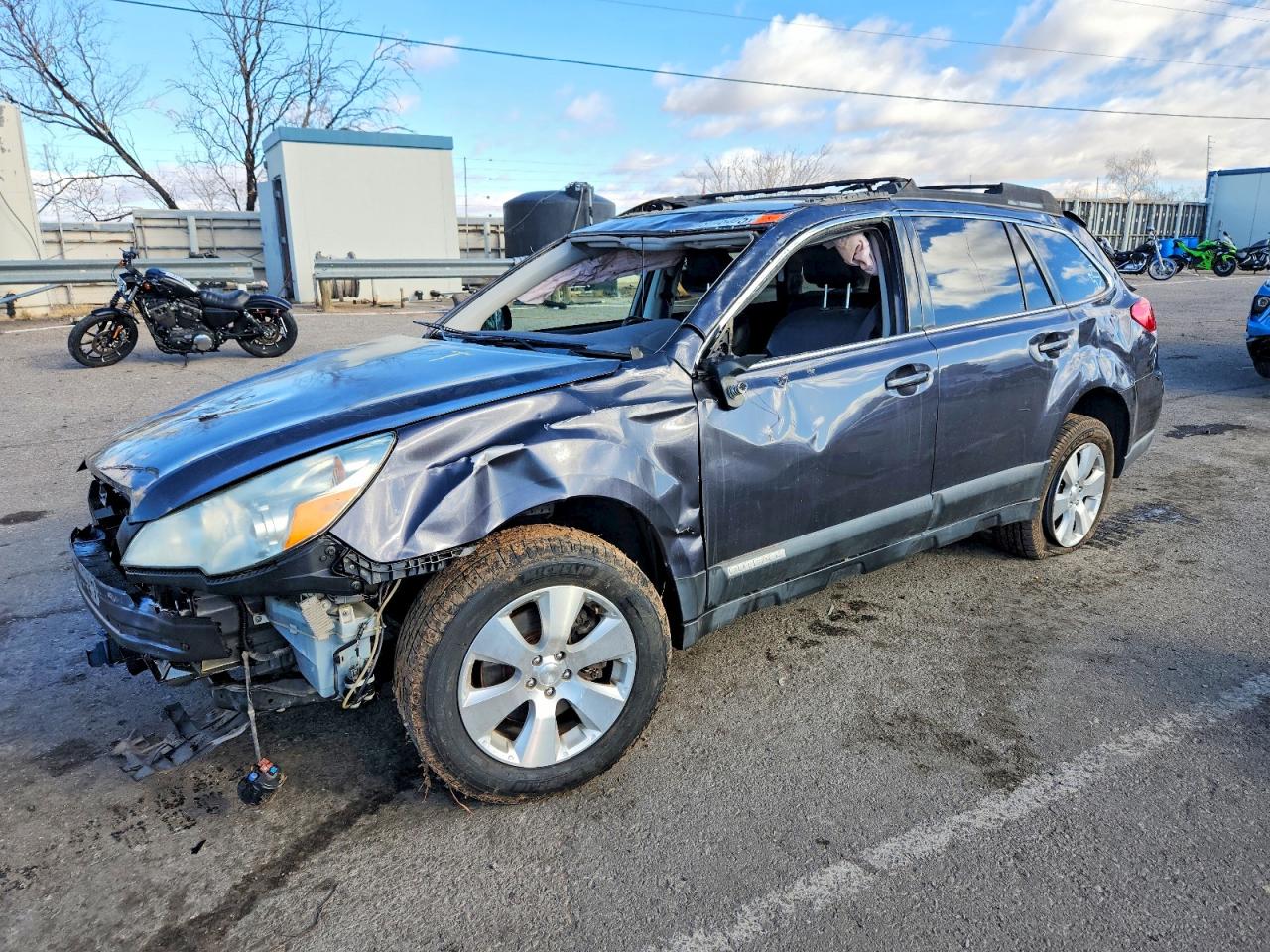 2011 SUBARU OUTBACK