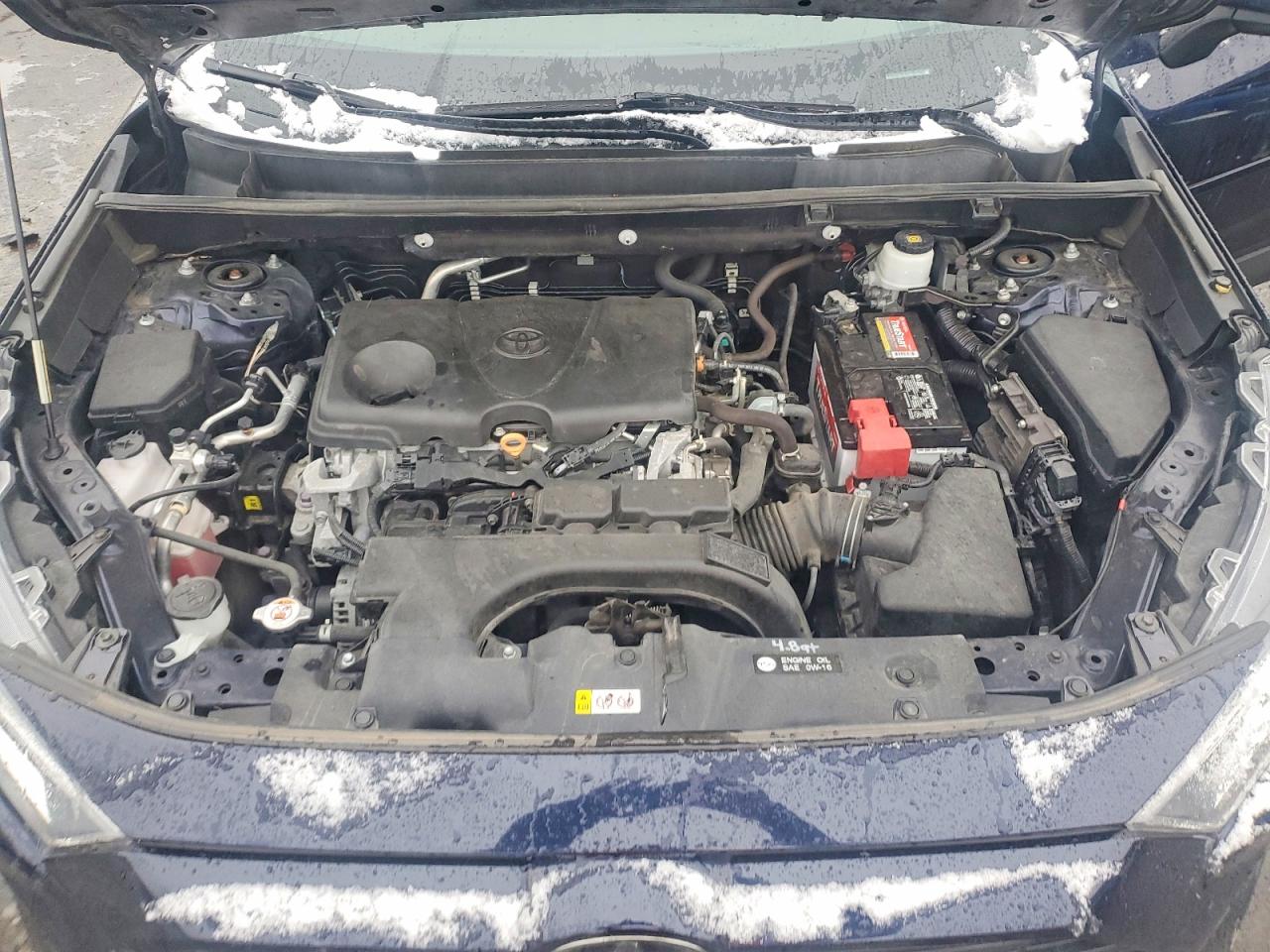 2021 TOYOTA RAV4 XLE photo 12