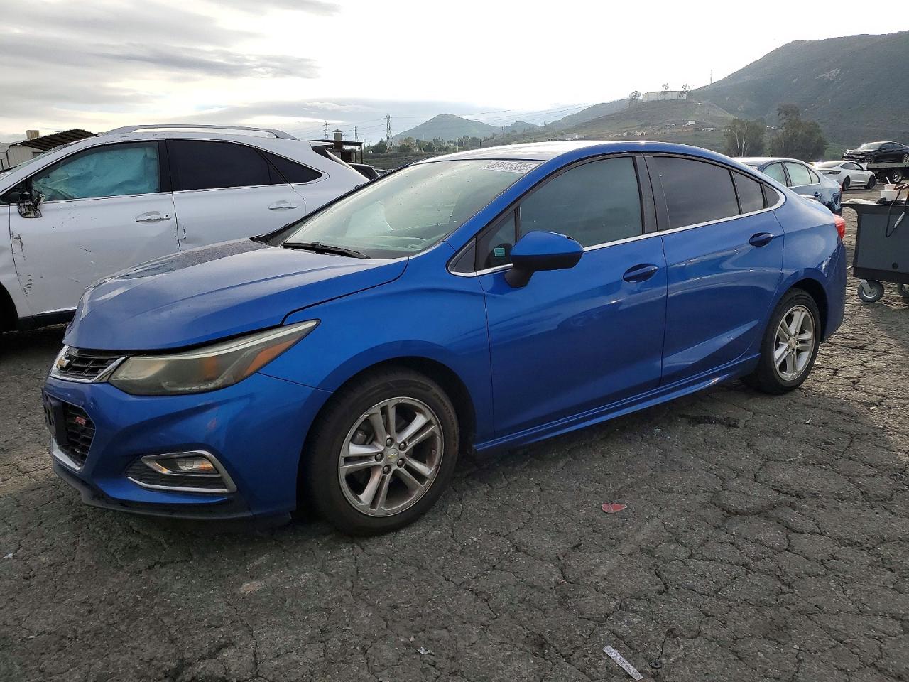2016 CHEVROLET CRUZE