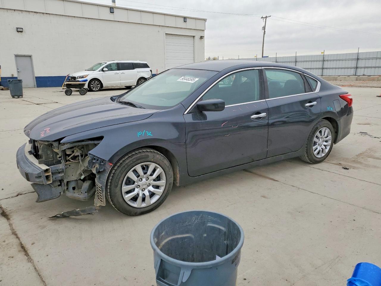 2017 NISSAN ALTIMA