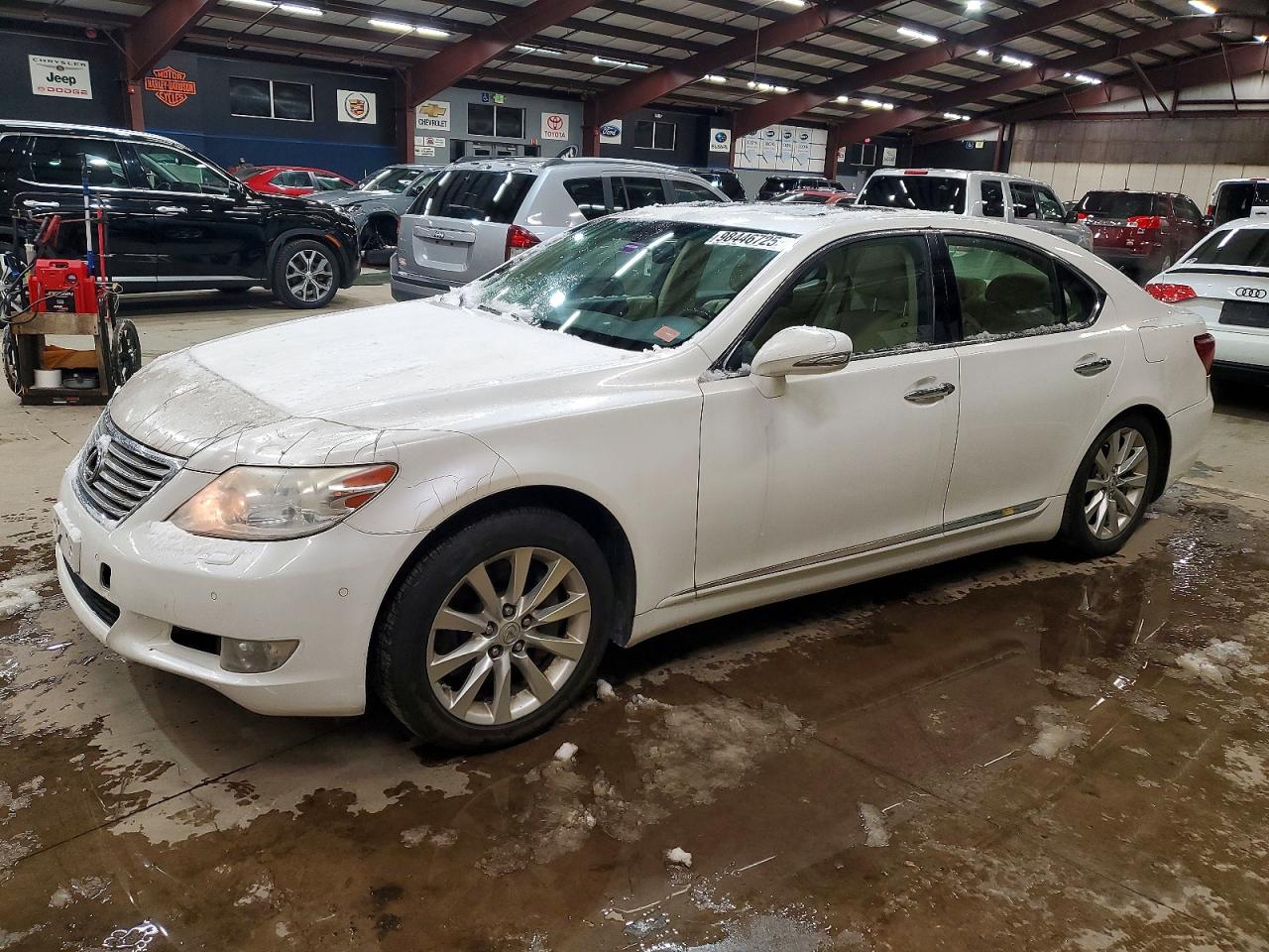 2010 LEXUS LS