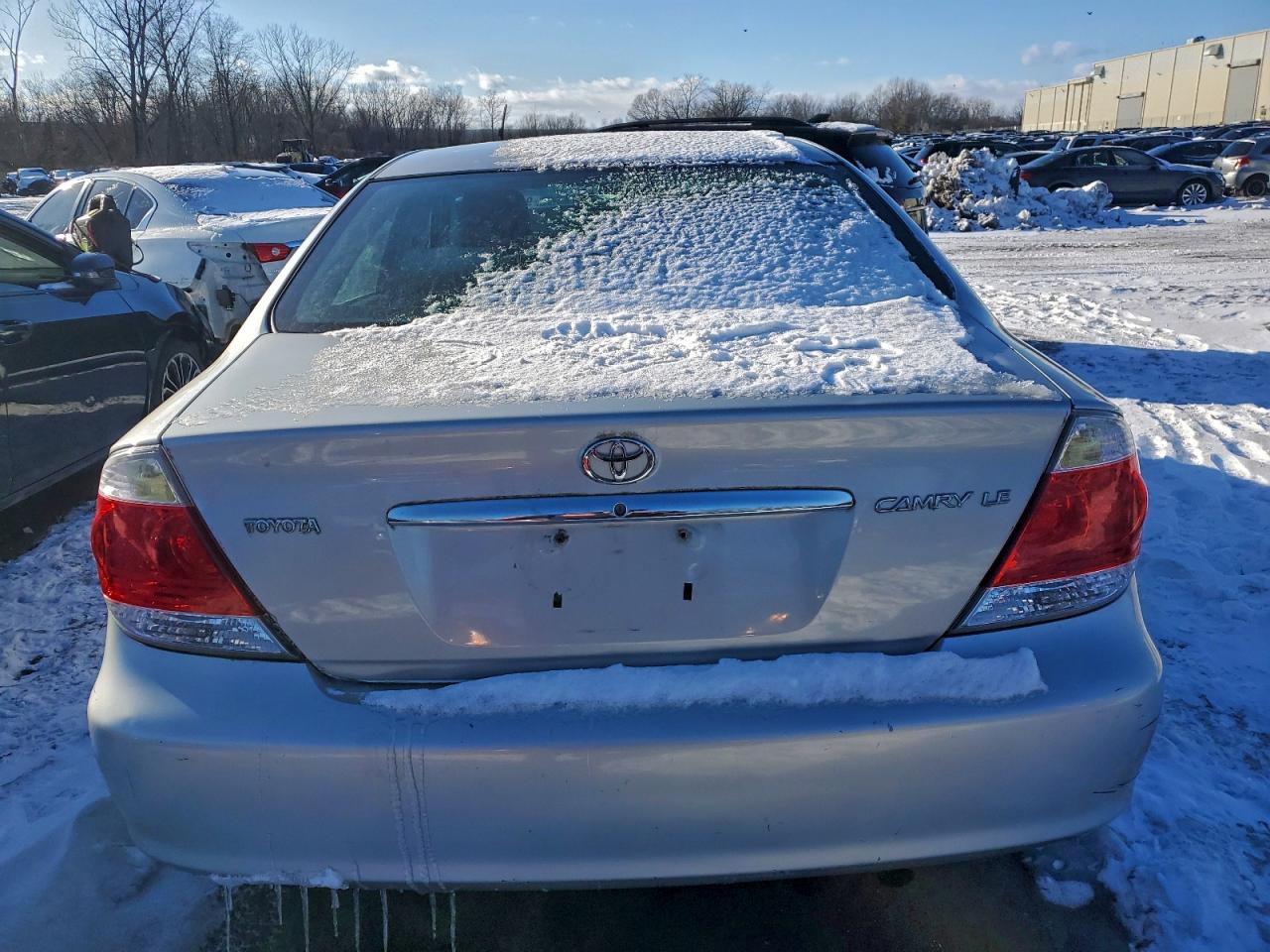 2005 TOYOTA CAMRY LE photo 6