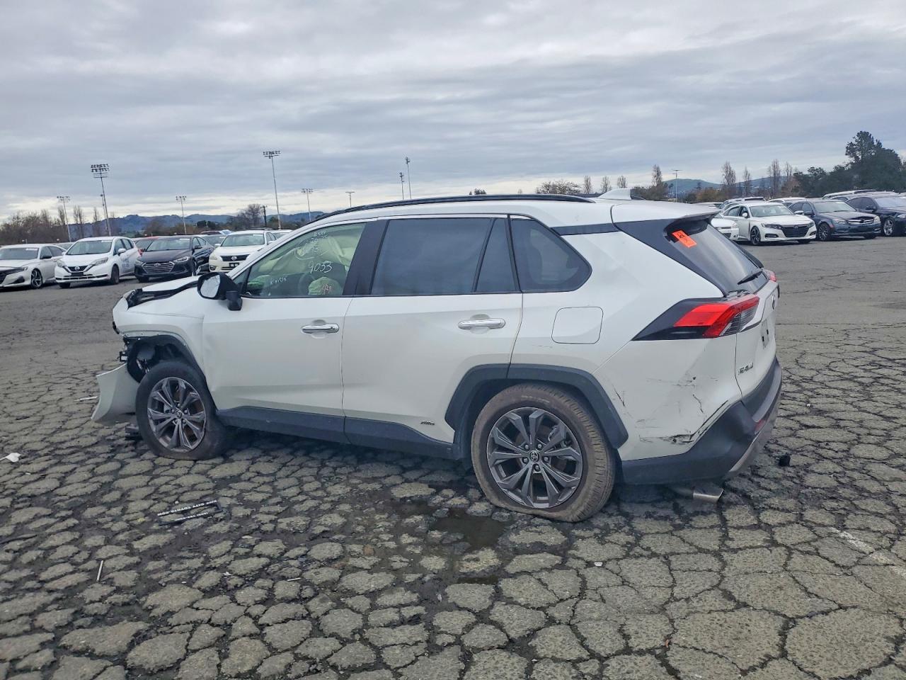 2024 TOYOTA RAV4 LIMITED photo 2