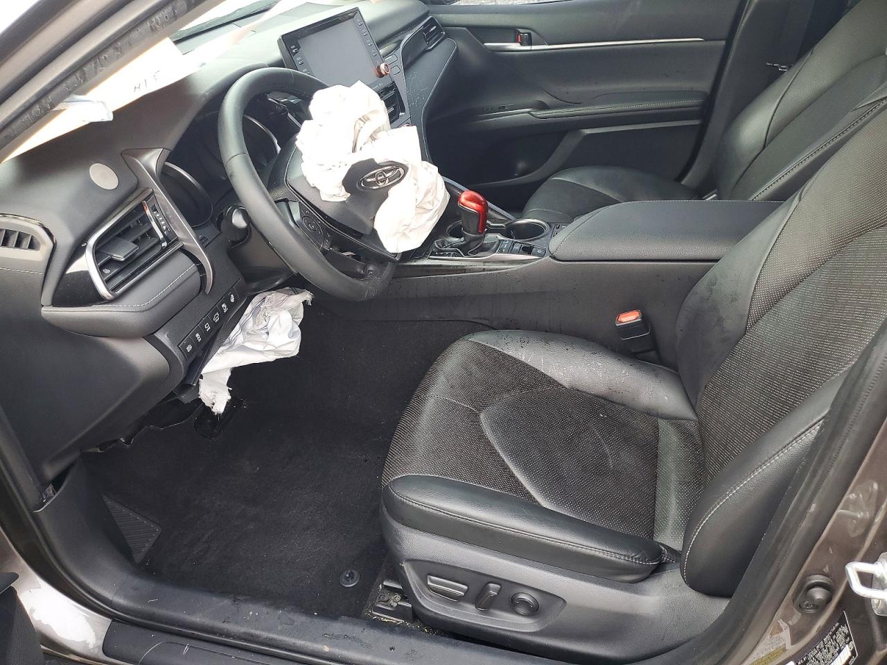 2023 TOYOTA CAMRY XSE photo 7