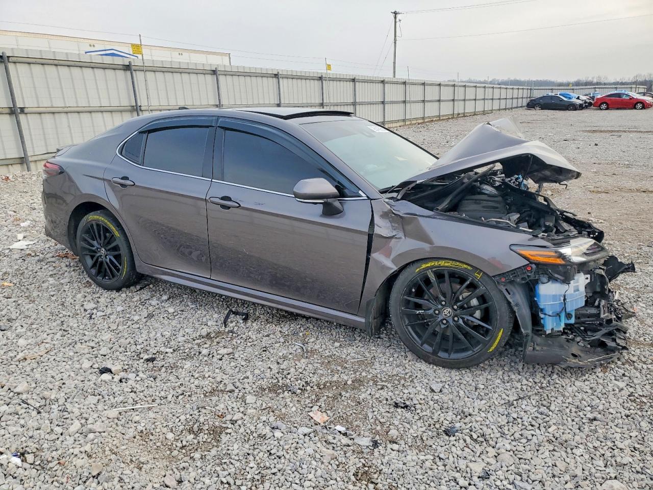 2023 TOYOTA CAMRY XSE photo 4