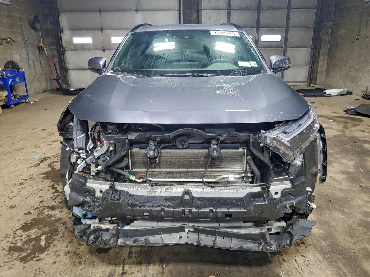 2022 TOYOTA RAV4 PRIME SE photo 9