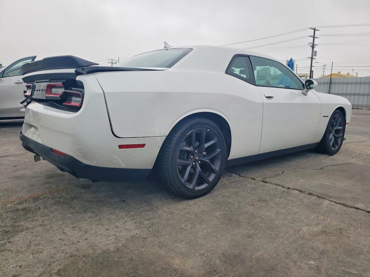2022 DODGE CHALLENGER R/T photo 3