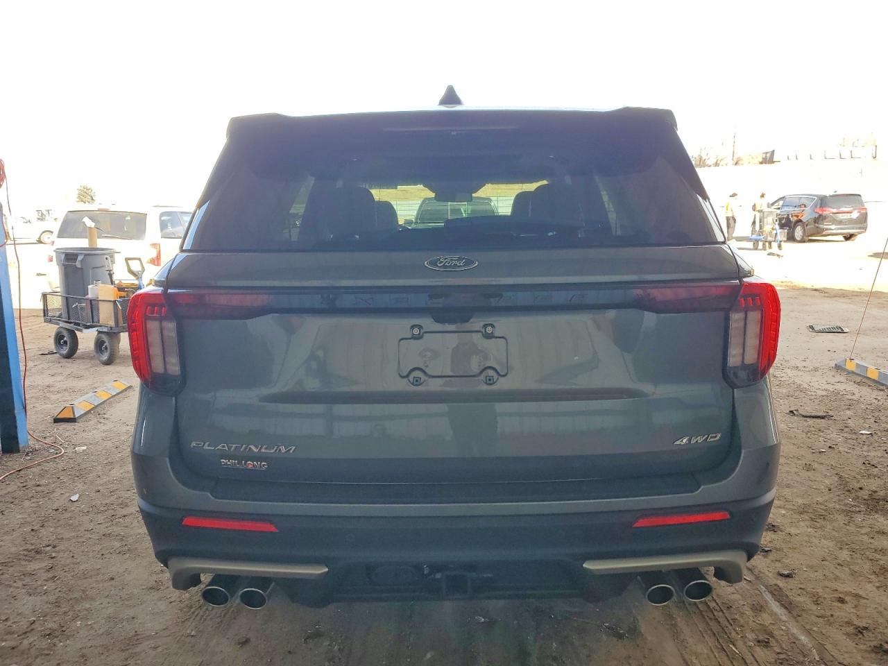 2025 FORD EXPLORER PLATINUM photo 6
