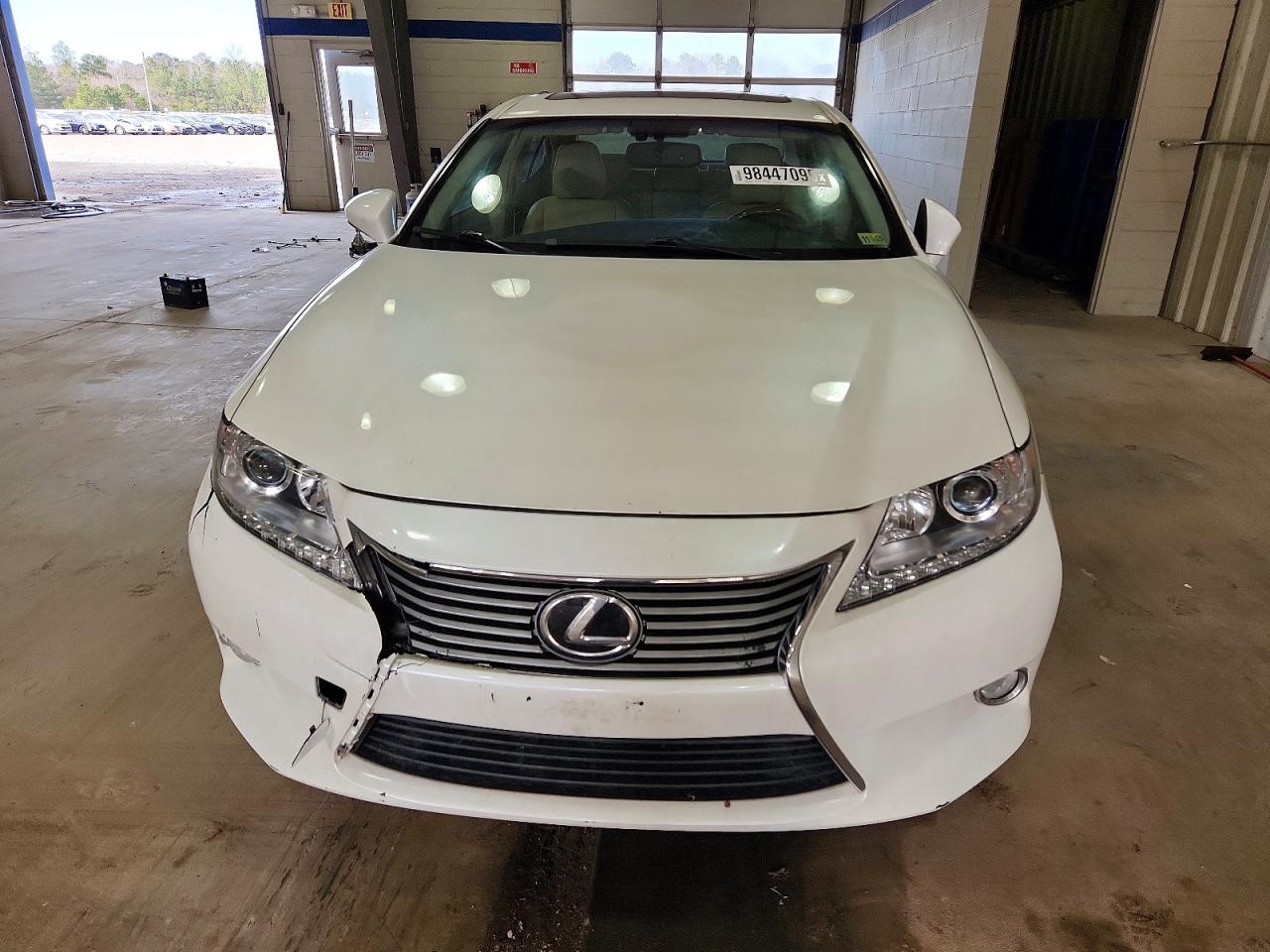 2013 LEXUS ES 350 photo 5