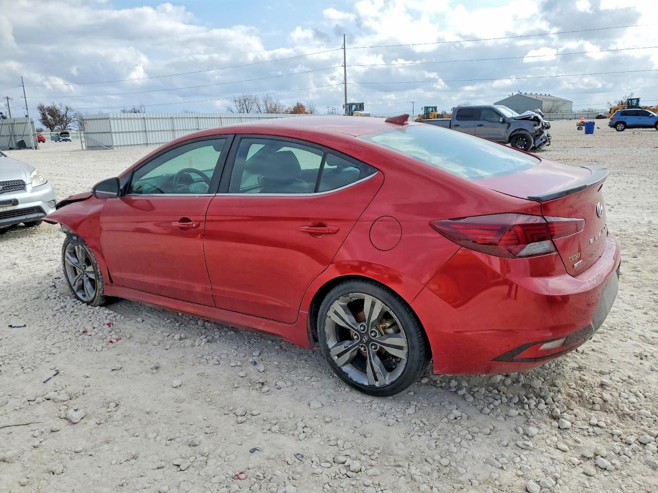 2019 HYUNDAI ELANTRA SPORT photo 2