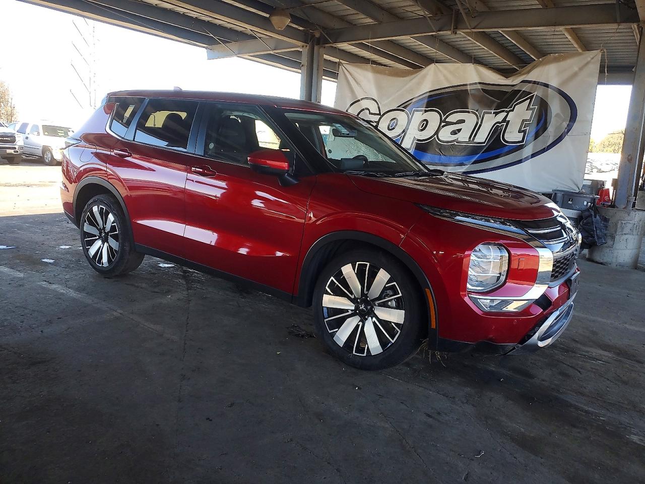 2025 MITSUBISHI OUTLANDER SE photo 4