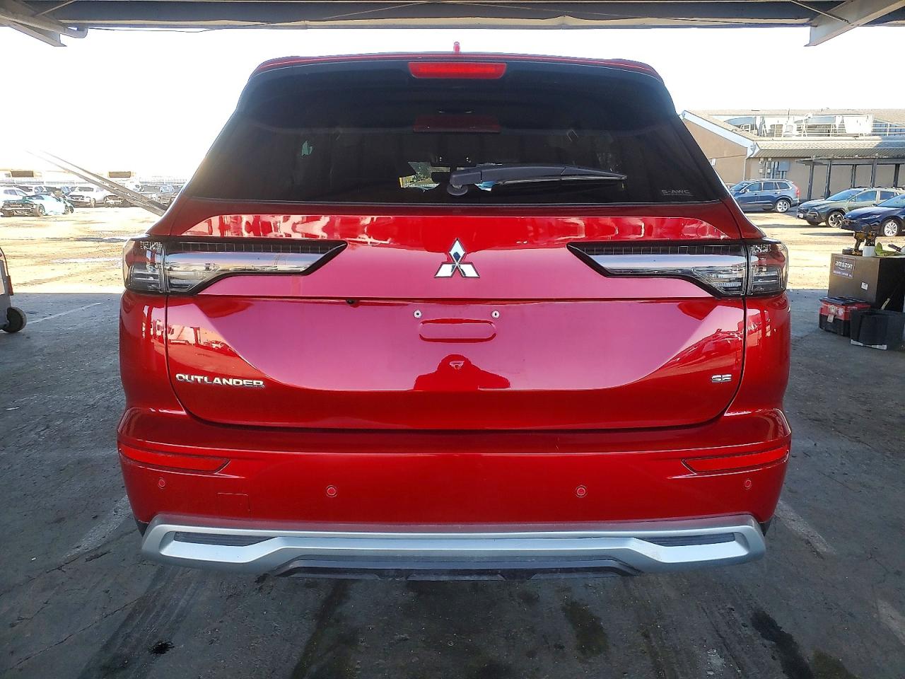 2025 MITSUBISHI OUTLANDER SE photo 6