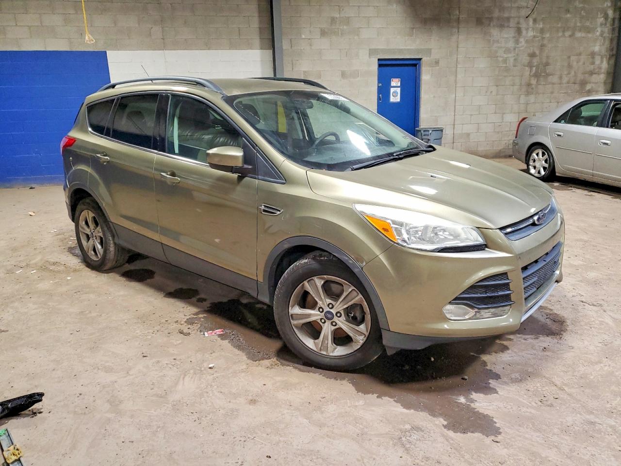 2014 FORD ESCAPE SE photo 4