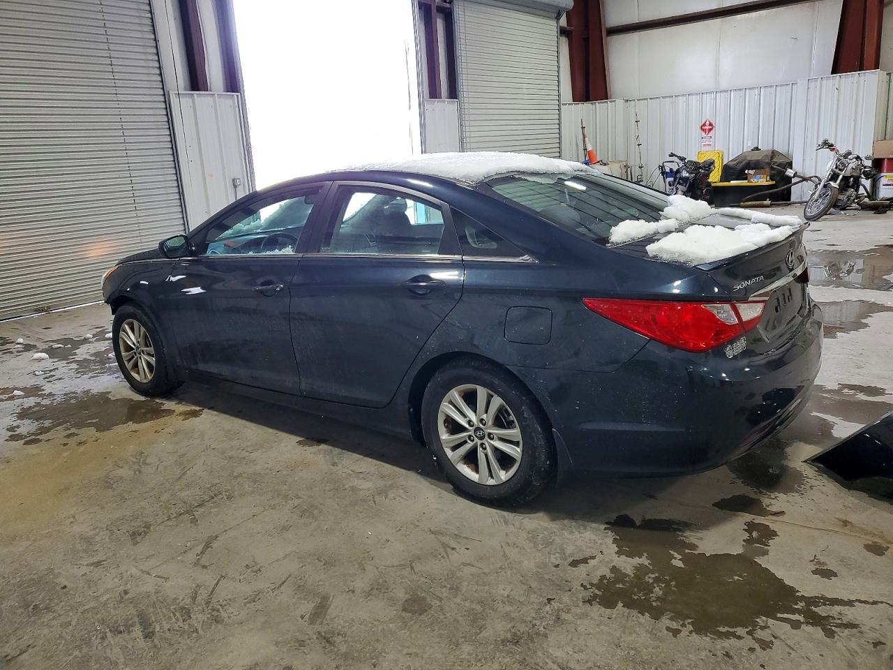 2013 HYUNDAI SONATA GLS photo 2