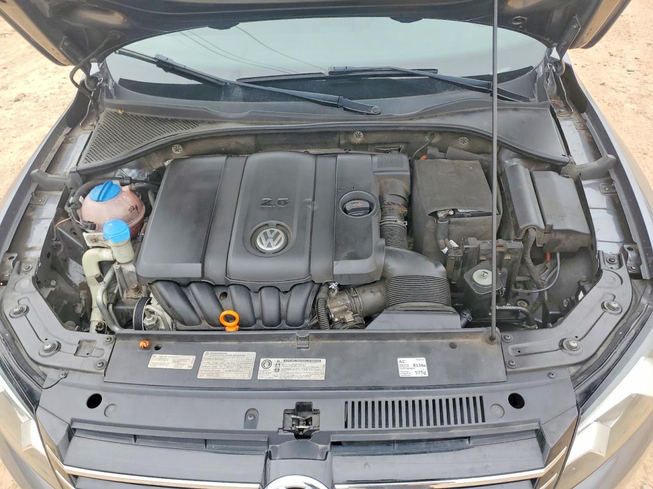 2012 VOLKSWAGEN PASSAT SE photo 21