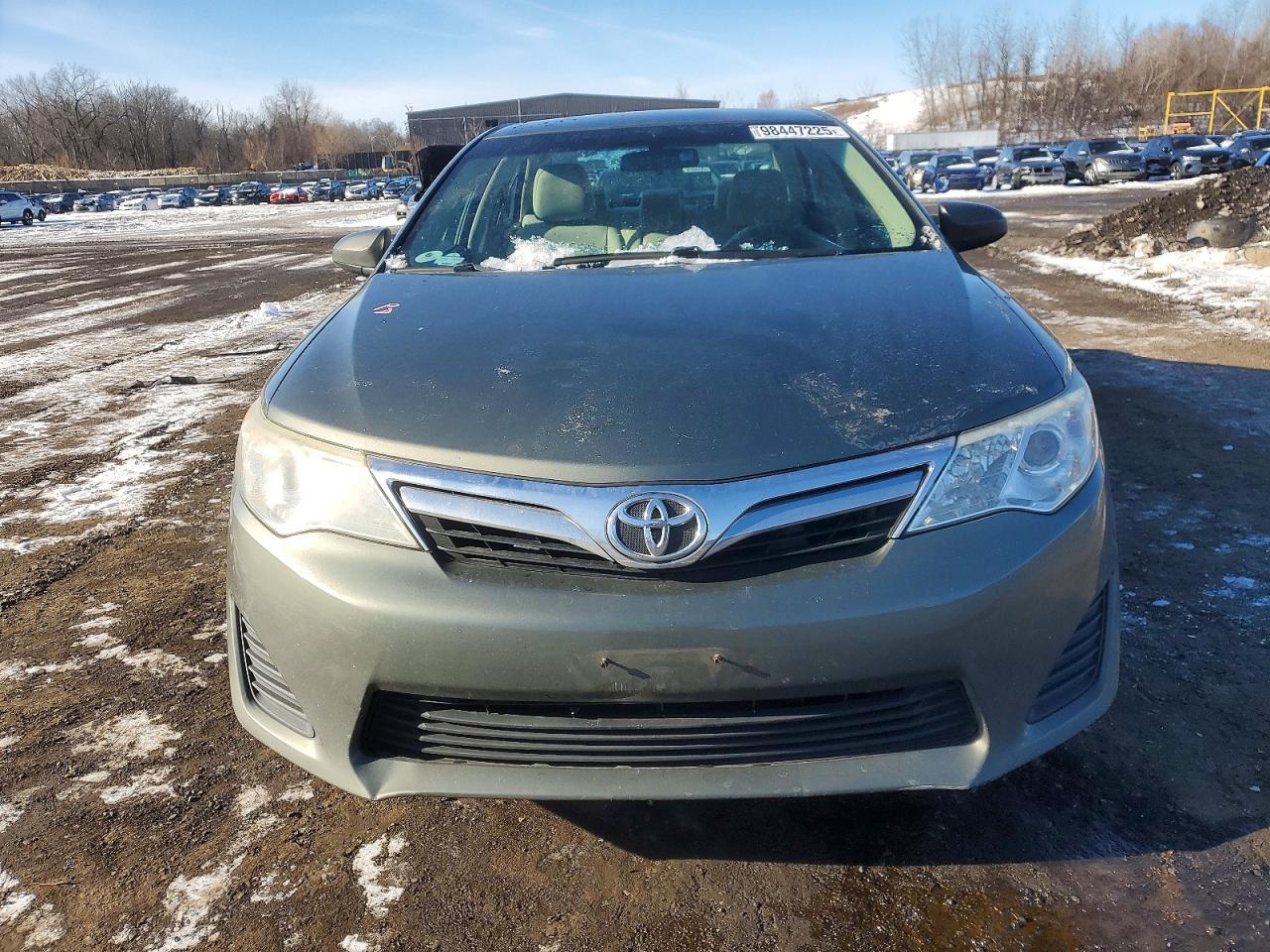 2012 TOYOTA CAMRY BASE photo 5