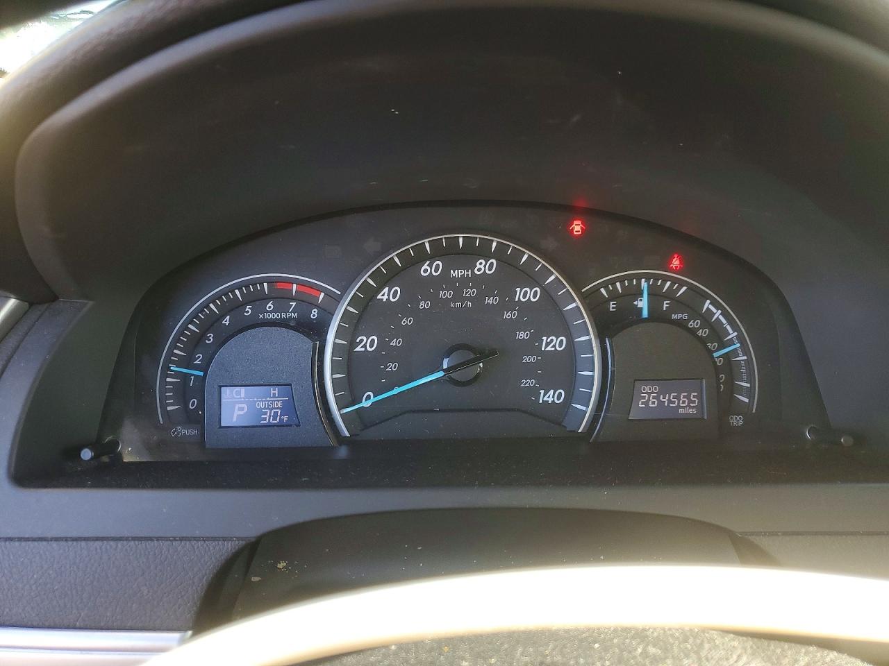 2012 TOYOTA CAMRY BASE photo 9