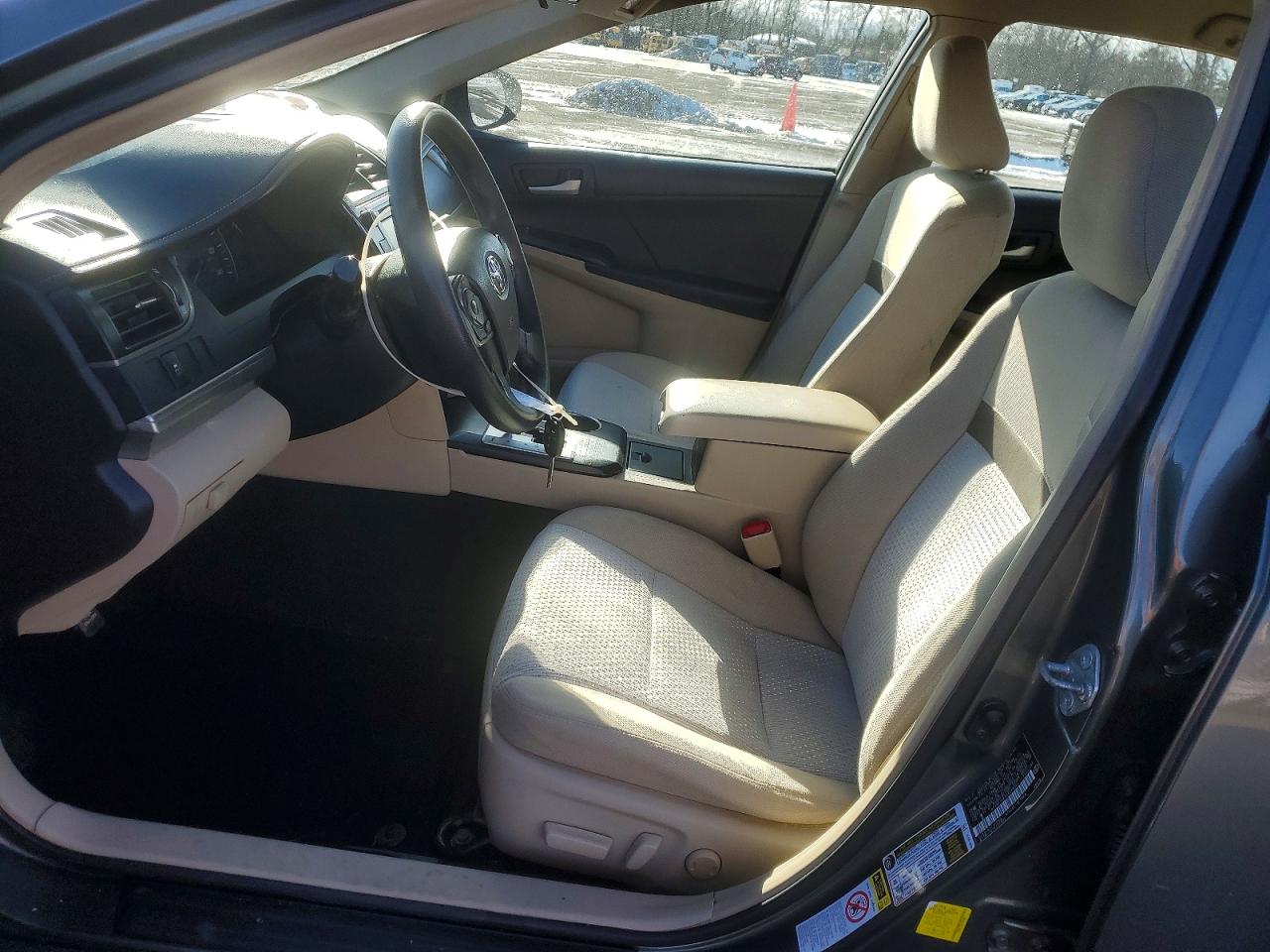 2012 TOYOTA CAMRY BASE photo 7