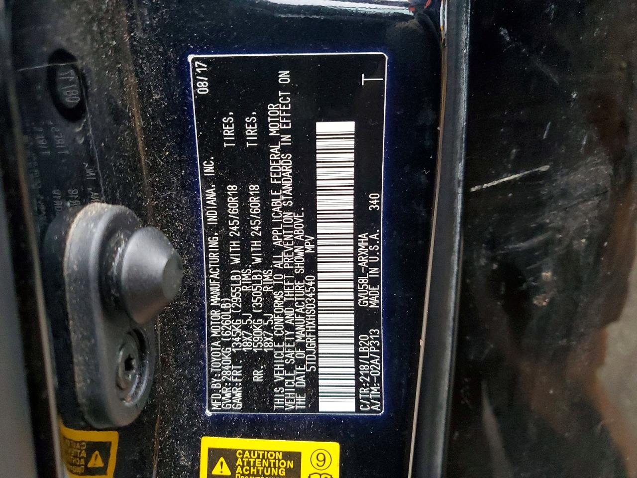 2017 TOYOTA HIGHLANDER HYBRID photo 13