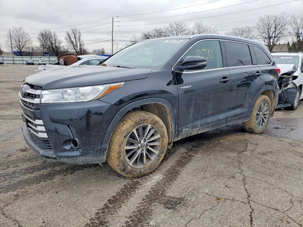 2017 TOYOTA HIGHLANDER