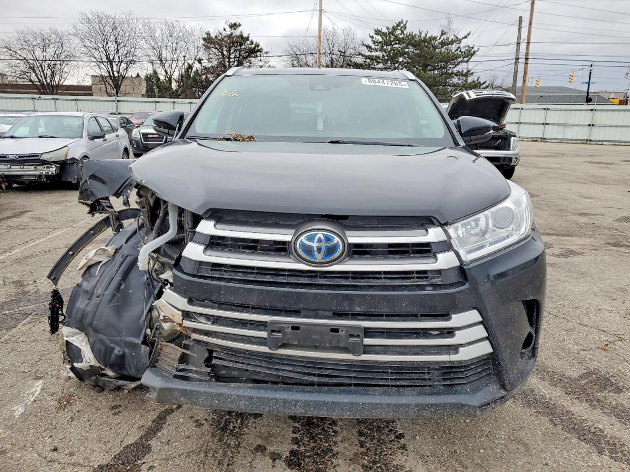 2017 TOYOTA HIGHLANDER HYBRID photo 5