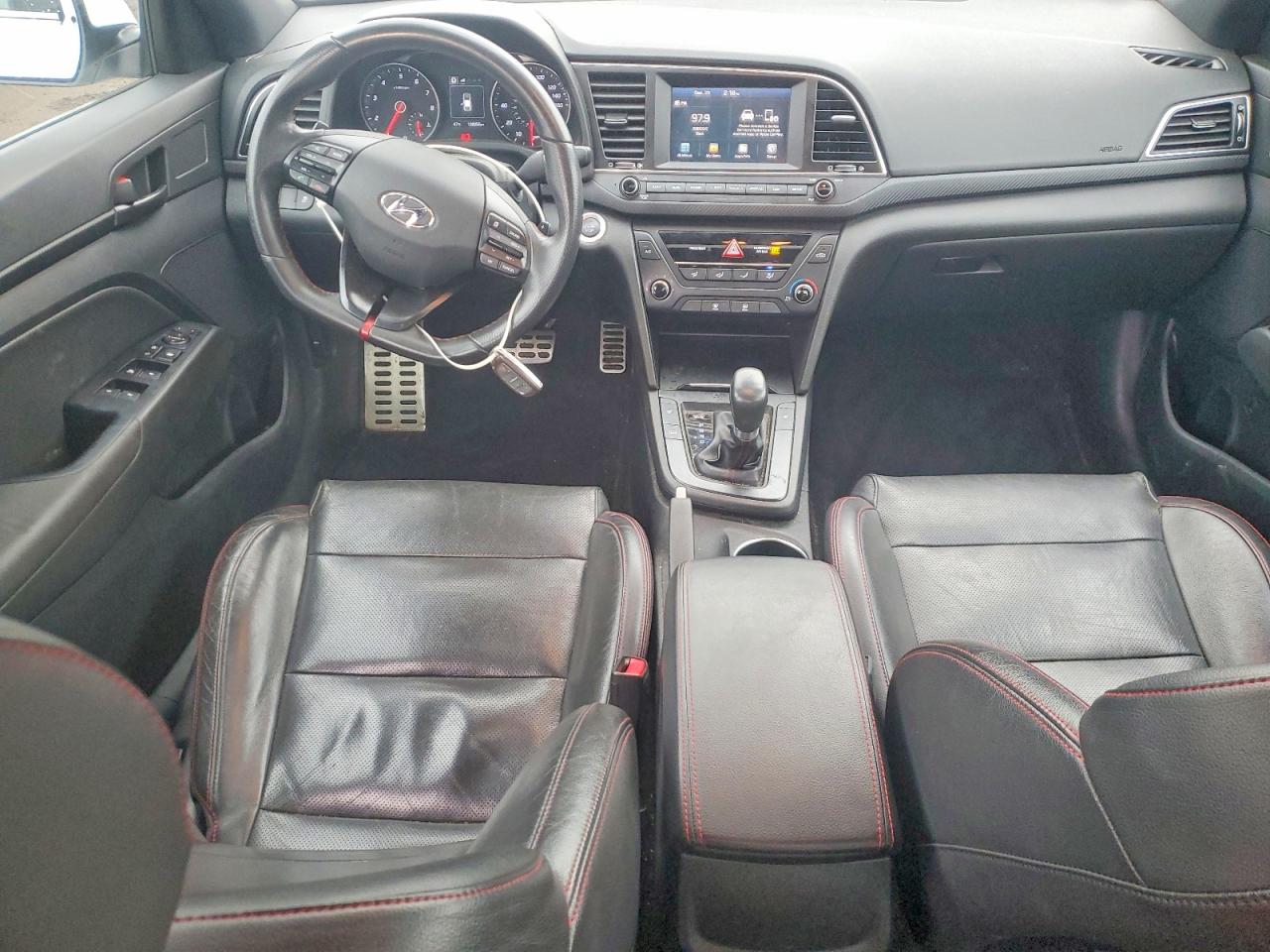 2018 HYUNDAI ELANTRA SPORT photo 8