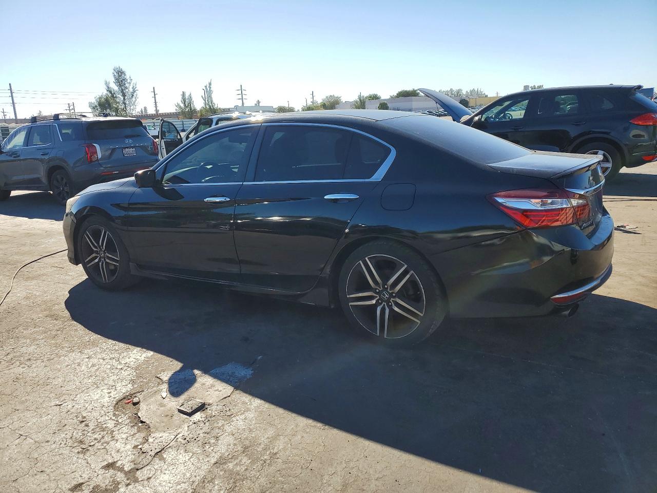 2017 HONDA ACCORD SPORT SPECIAL EDITION photo 3