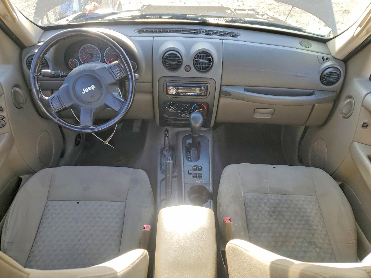 2005 JEEP LIBERTY SPORT photo 8