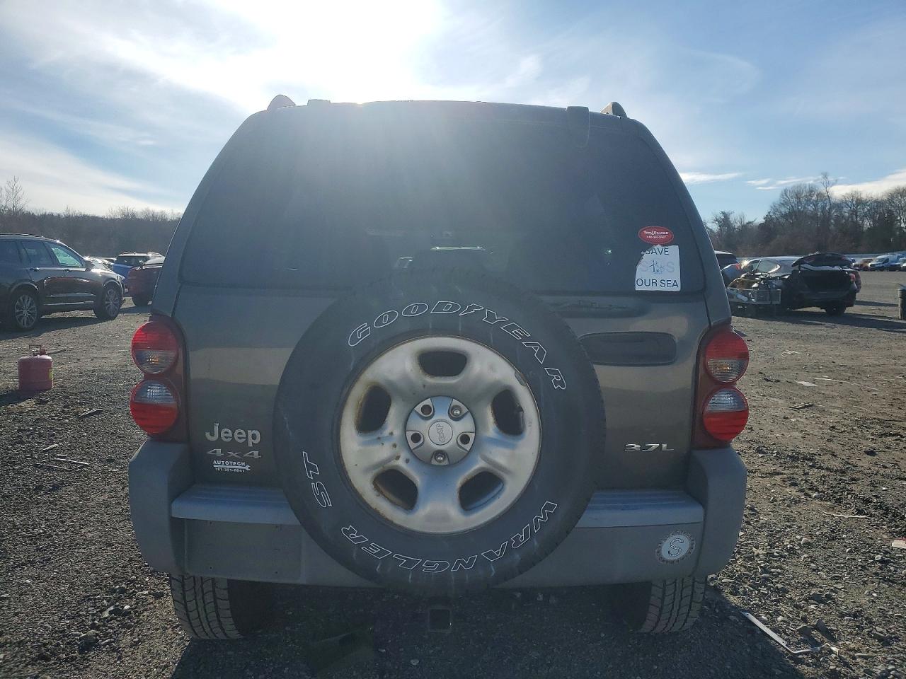 2005 JEEP LIBERTY SPORT photo 6