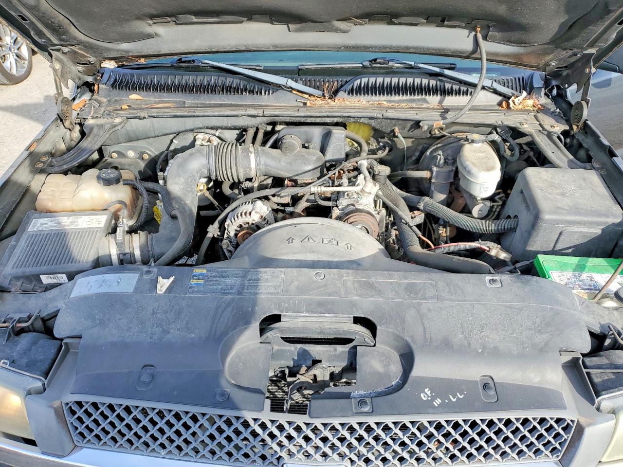 2004 CHEVROLET SILVERADO C1500 photo 11
