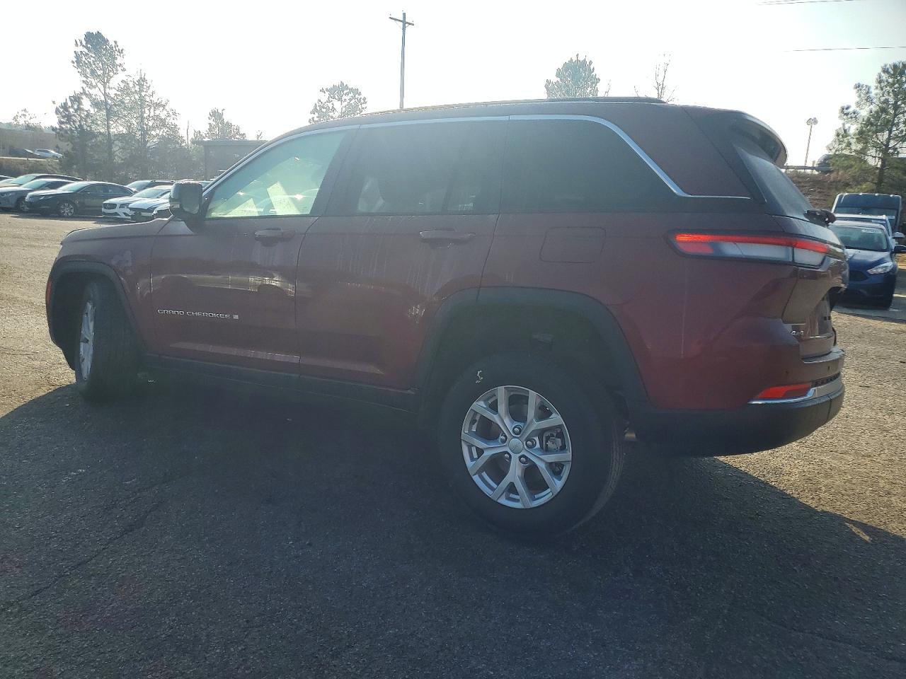 2024 JEEP GRAND CHEROKEE LIMITED photo 2