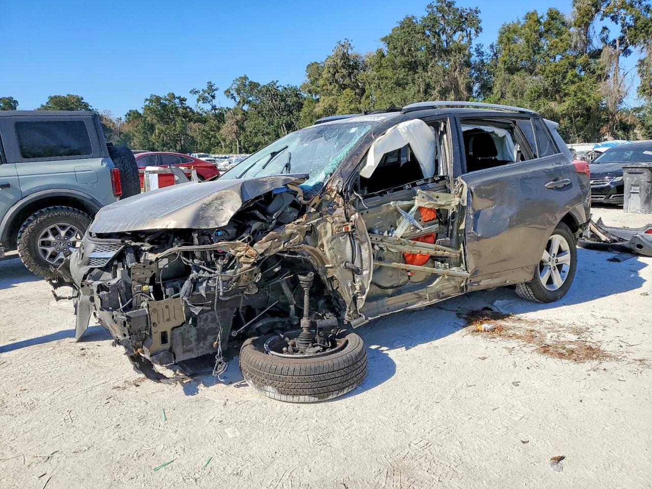 2014 TOYOTA RAV4