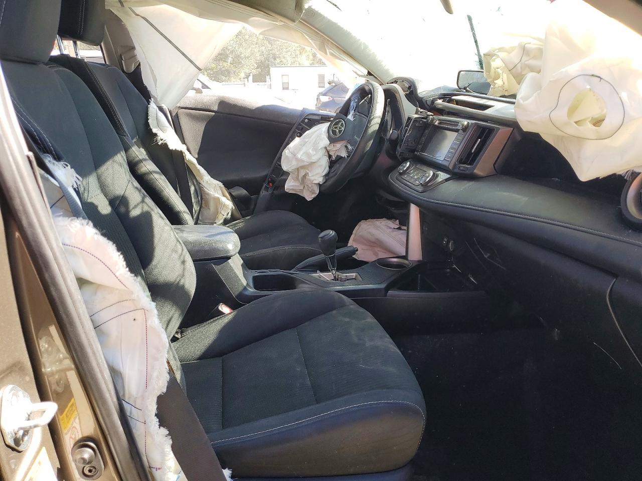 2014 TOYOTA RAV4 XLE photo 7