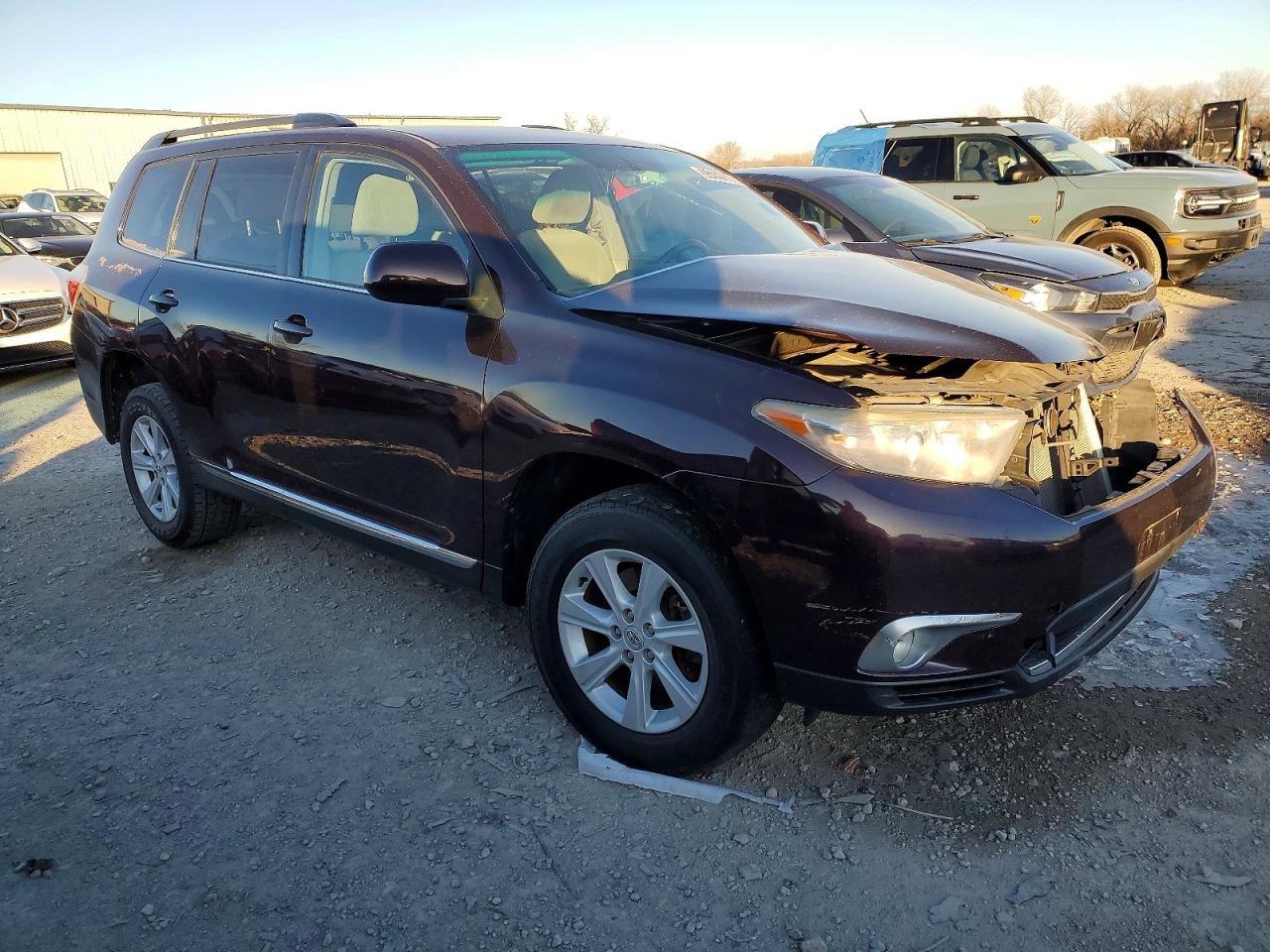 2012 TOYOTA HIGHLANDER BASE photo 7