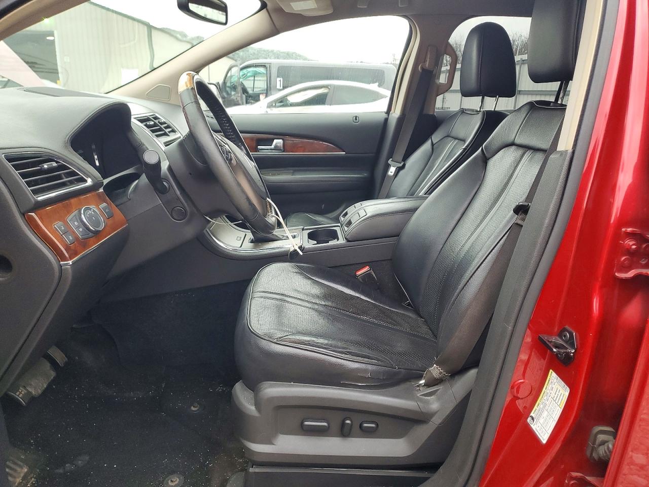 2011 LINCOLN MKX photo 25