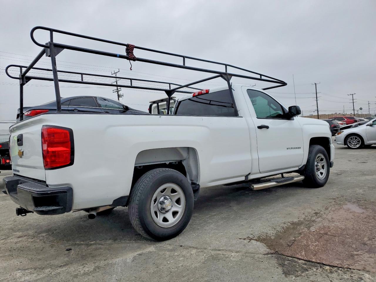 2018 CHEVROLET SILVERADO C1500 photo 5