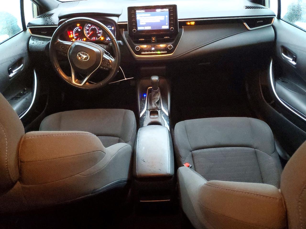 2020 TOYOTA COROLLA SE photo 8