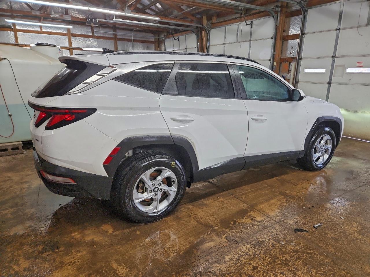 2024 HYUNDAI TUCSON SEL photo 3