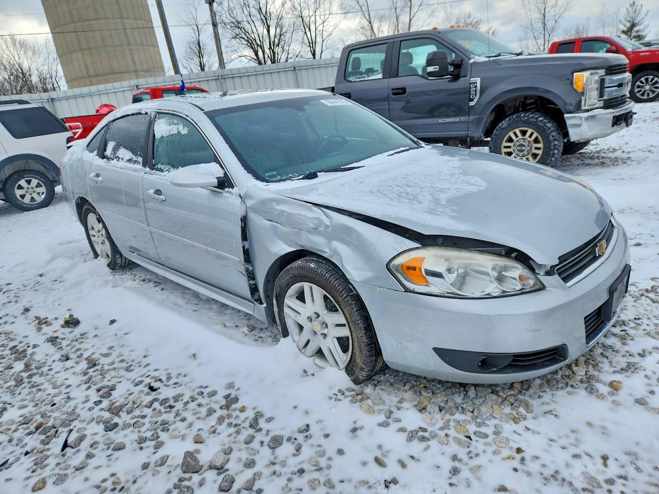 2011 CHEVROLET IMPALA LT photo 4
