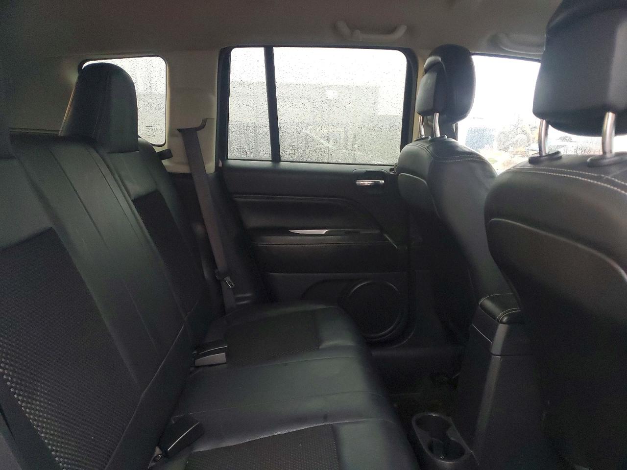 2016 JEEP COMPASS LATITUDE photo 11